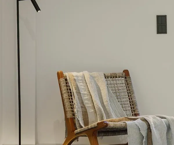 Aposperia Memorable Living شقة