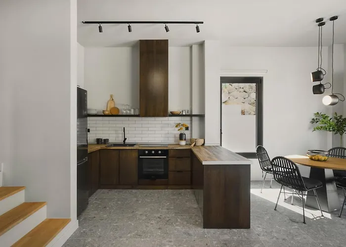 Aposperia Memorable Living