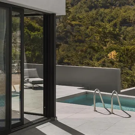 Aposperia Memorable Living