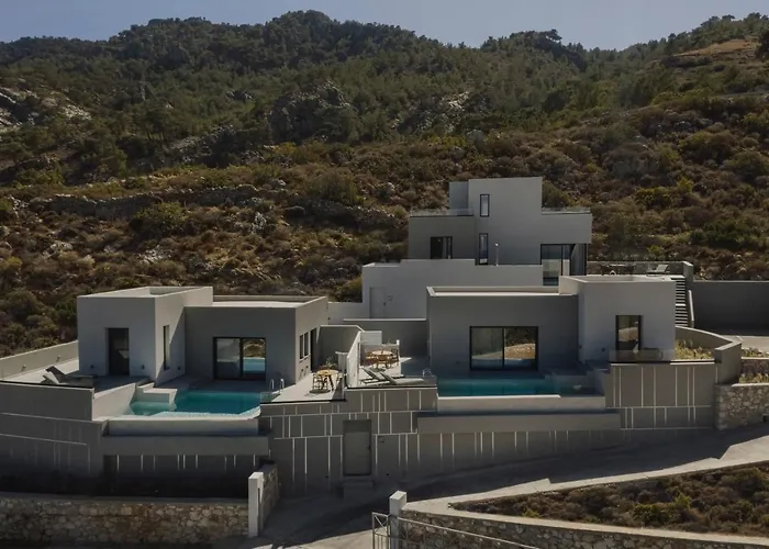 Aposperia Memorable Living *