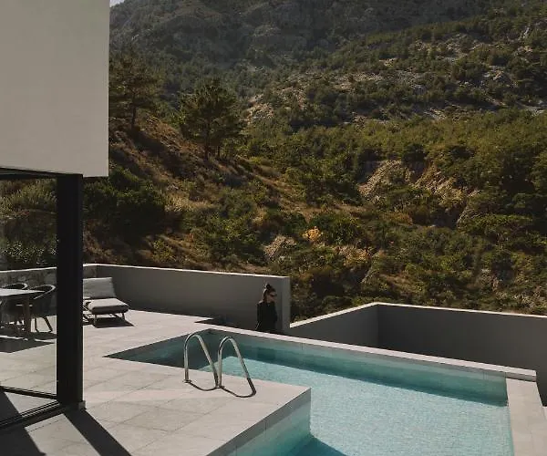 Aposperia Memorable Living *