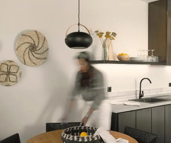 Aposperia Memorable Living