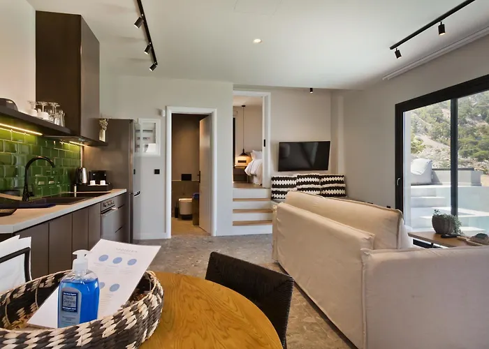 Aposperia Memorable Living Kyra Panagia